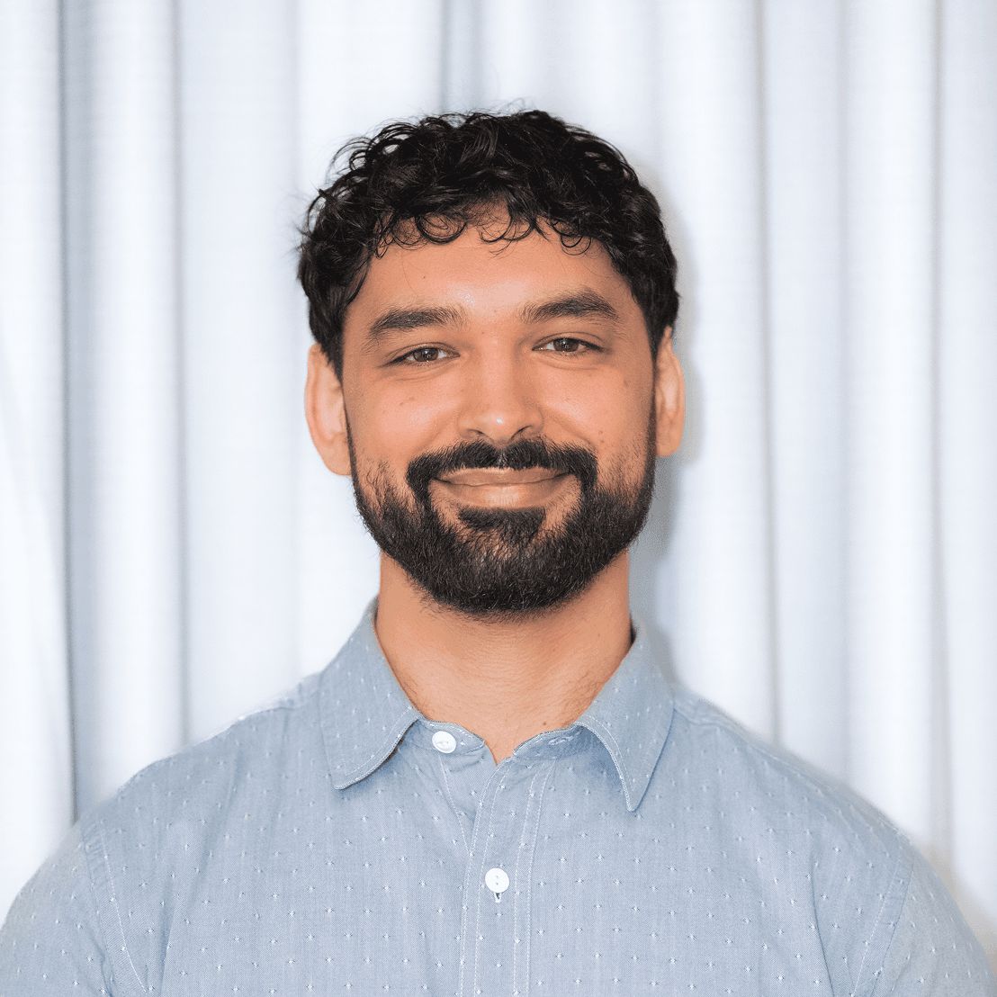 Max Raju, Claims Gate